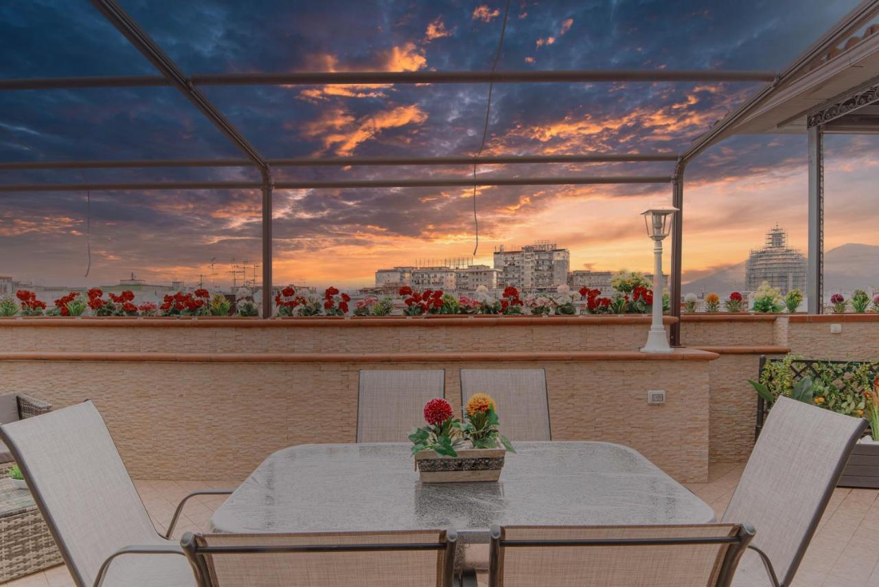 Villa La Terrazza Nel Centro Nápoles Exterior foto